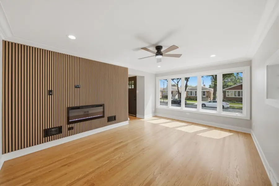 5750 S Oak Park Avenue, Chicago, IL 60638 - #2