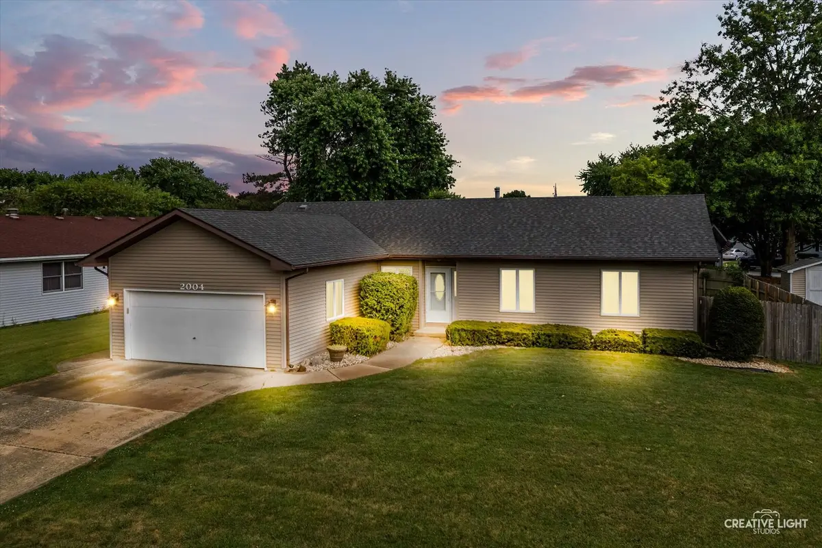 2004 Hawthorne Court, Plano, IL 60545 - #1