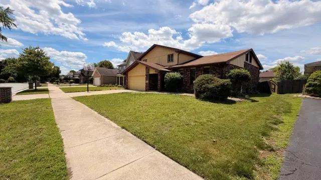 18348 Carriage Lane, Lansing, IL 60438 - #2