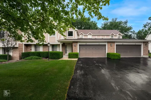 435 Somerset Court #B, Aurora, IL 60504