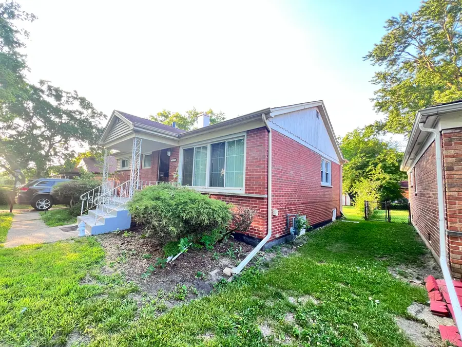 2737 Tennyson Place, Hazel Crest, IL 60429 - #2