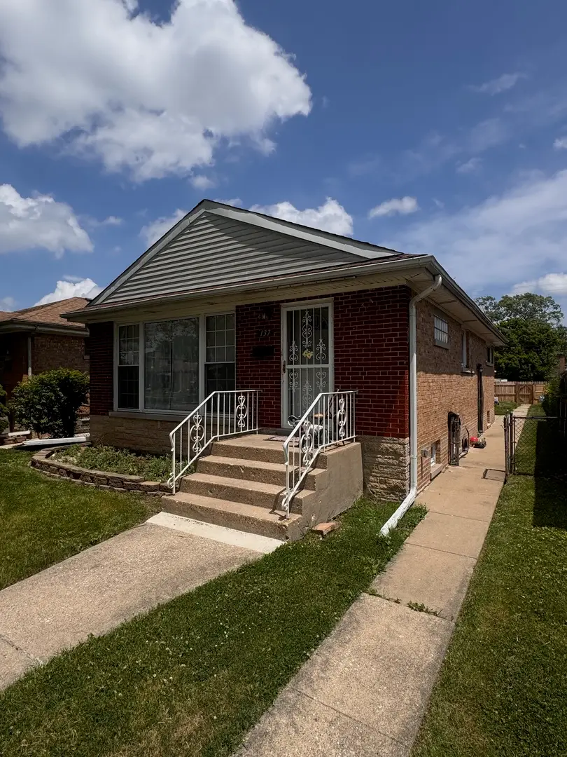 137 Linden Avenue, Bellwood, IL 60104 - #2