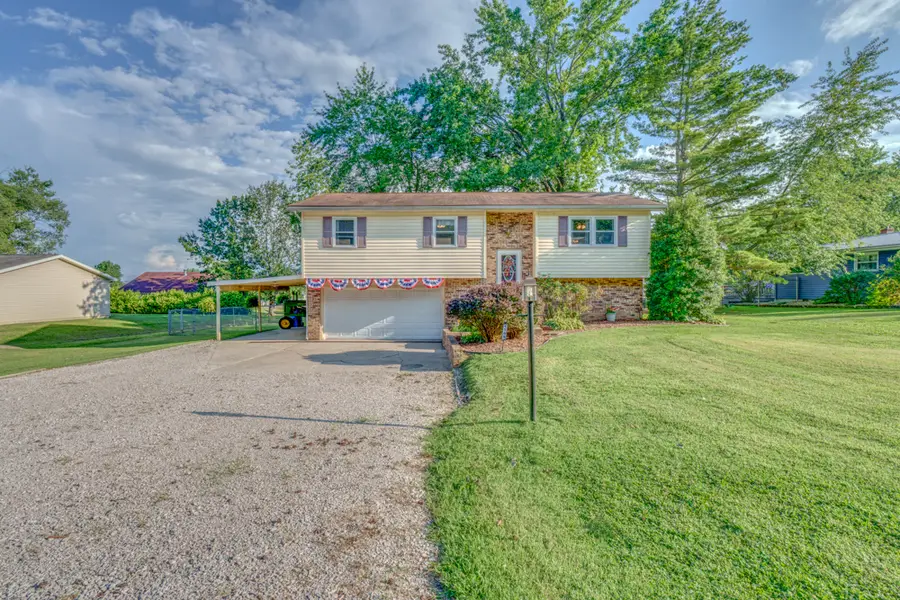 1109 Douglas Street, Mount Vernon, IL 62864 - #2