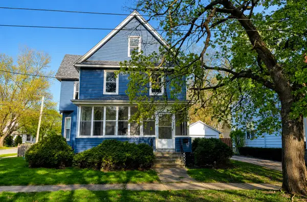 121 N May Street, Aurora, IL 60506