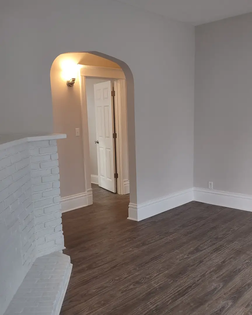 121 N May Street, Aurora, IL 60506 - #3