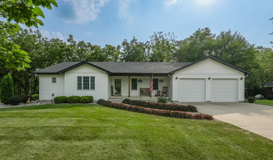 6174 Tulip Lane, Grant Park, IL 60940 - #3