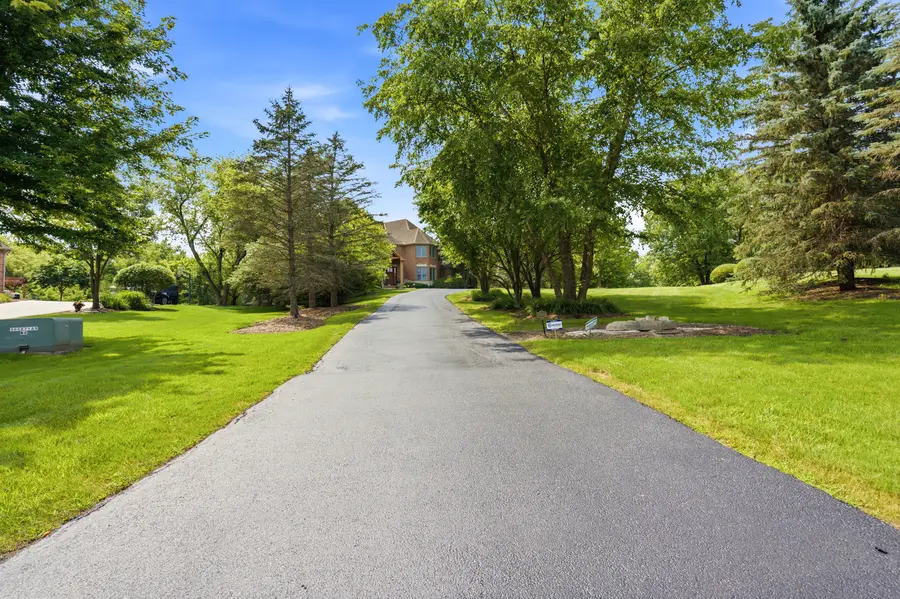 39542 Orchard Bluff Lane, Wadsworth, IL 60083 - #2