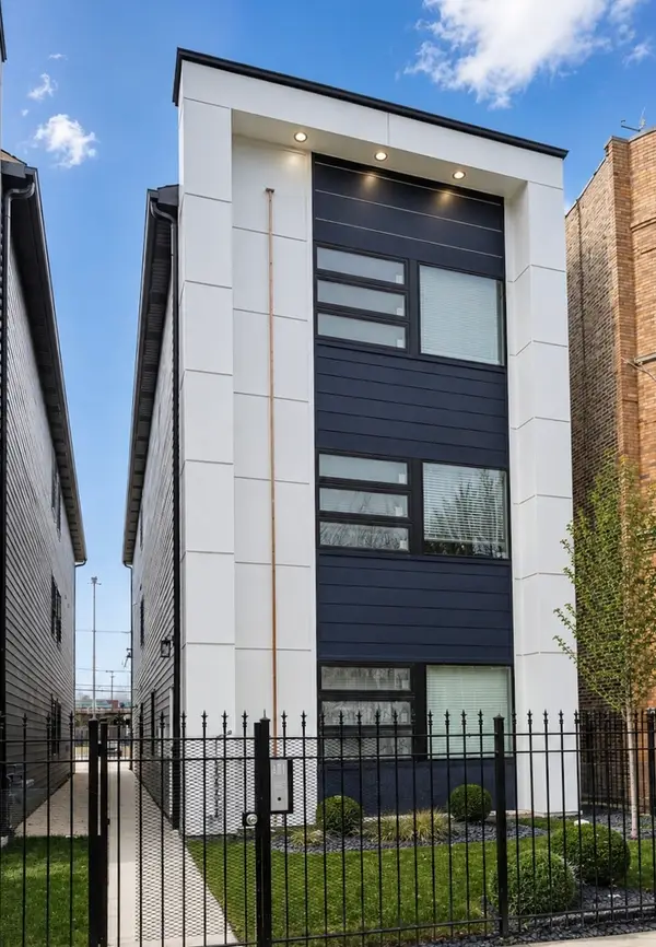 6220 S King Drive, Chicago, IL 60637