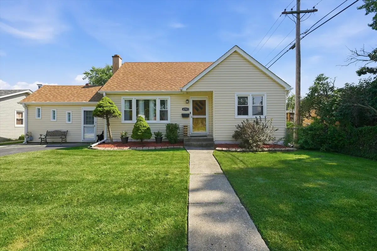 6743 106th Place, Chicago Ridge, IL 60415 - #1