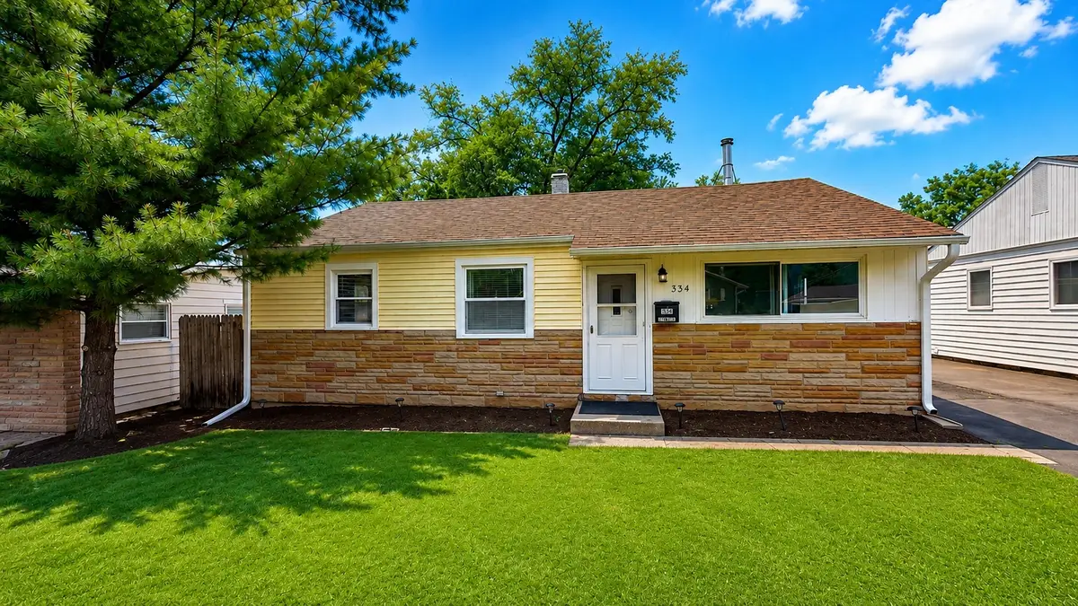 334 S Seymour Avenue, Mundelein, IL 60060 - #1