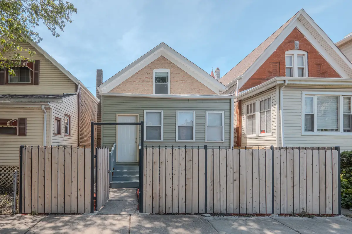 320 S Whipple Street, Chicago, IL 60612 - #1