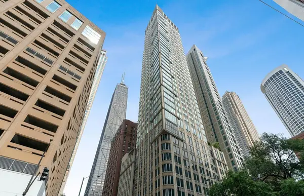 57 E Delaware Place #3905, Chicago, IL 60611