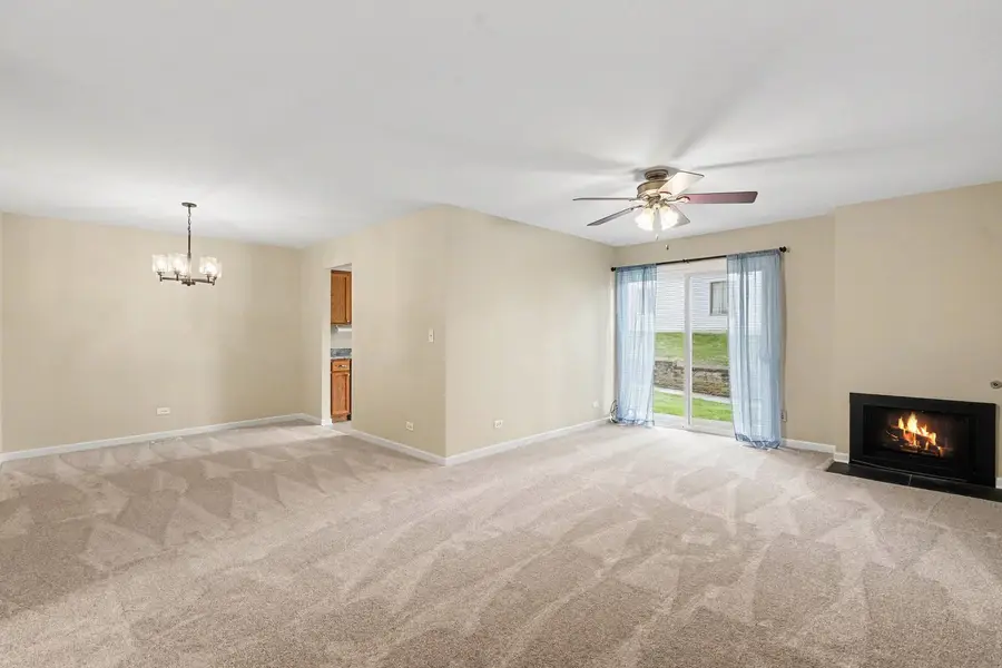 395 Springlake Lane #A, Aurora, IL 60504 - #3