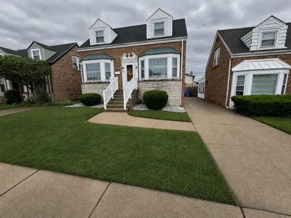 7801 W Victoria Street, Chicago, IL 60631