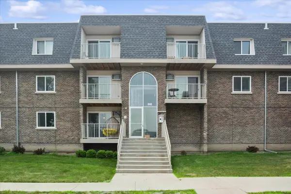 848 Mcintosh Court #204, Prospect Heights, IL 60070
