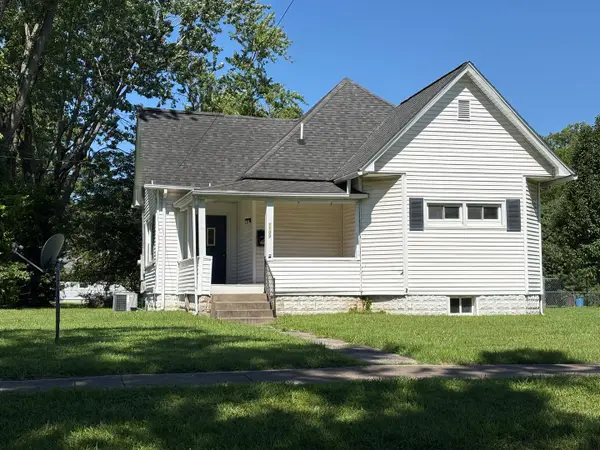 1100 N Van Buren Street, Marion, IL 62959