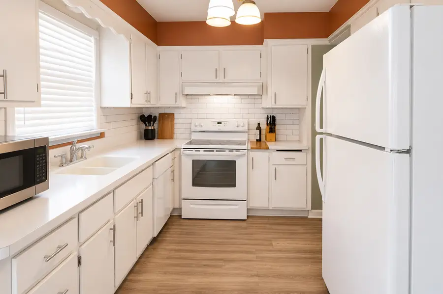 16406 Claire Lane, South Holland, IL 60473 - #3