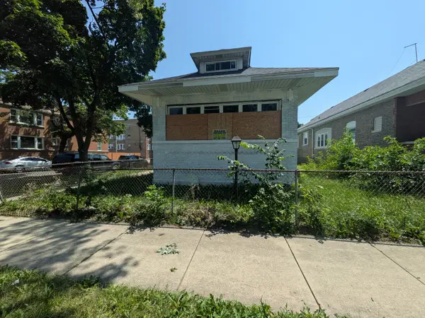 8001 S Laflin Street, Chicago, IL 60620