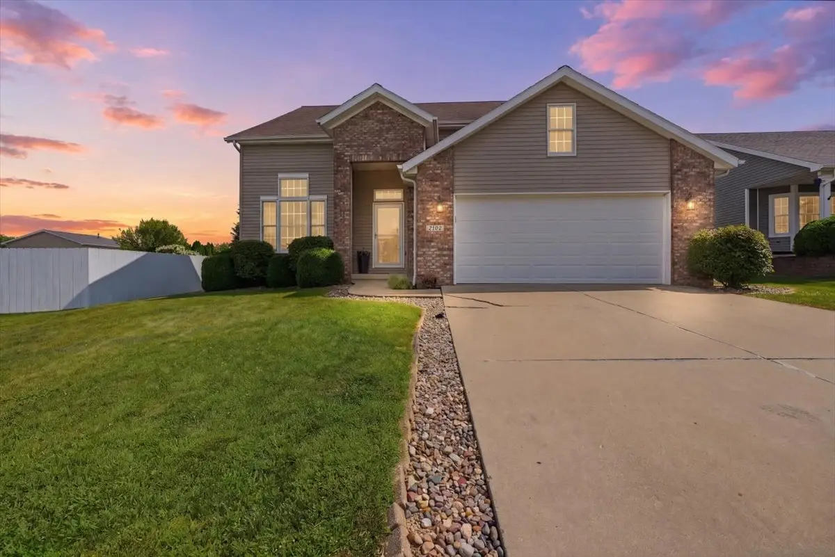 2704 Stratmoor Drive, Bloomington, IL 61705 - #1