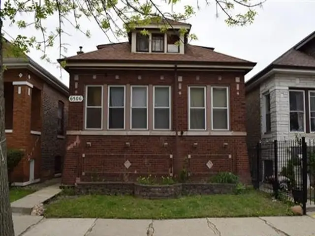 6506 S Sacramento Avenue, Chicago, IL 60629 - #2