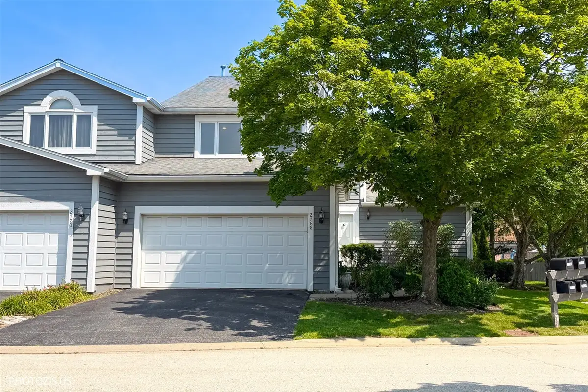 2768 The Mews, Northbrook, IL 60062 - #1