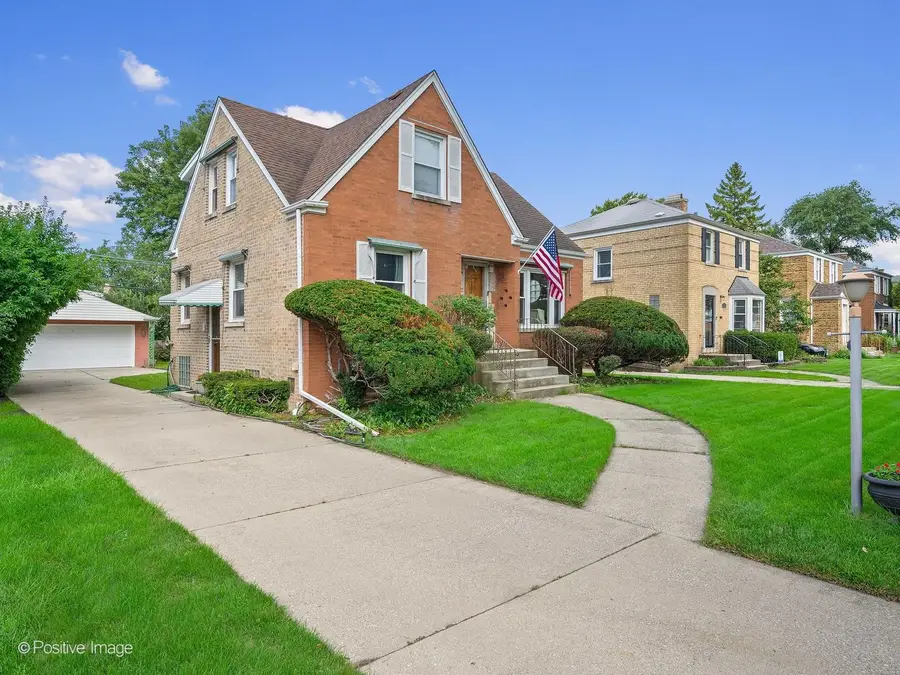 2236 S 5th Avenue, North Riverside, IL 60546 - #2