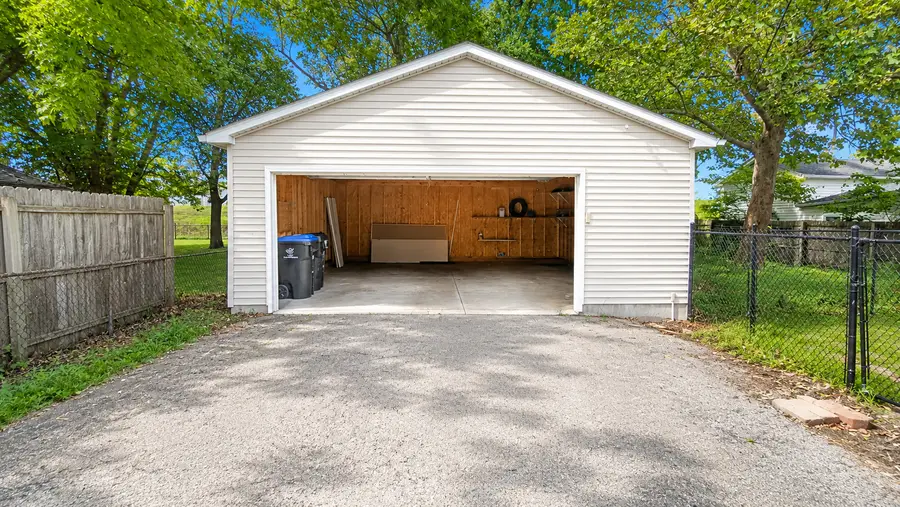 1317 Beverly Lane, Bloomington, IL 61701 - #2