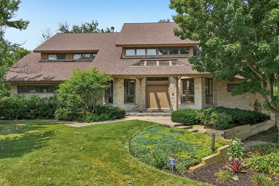 8420 Evergreen Lane, Darien, IL 60561 - #2