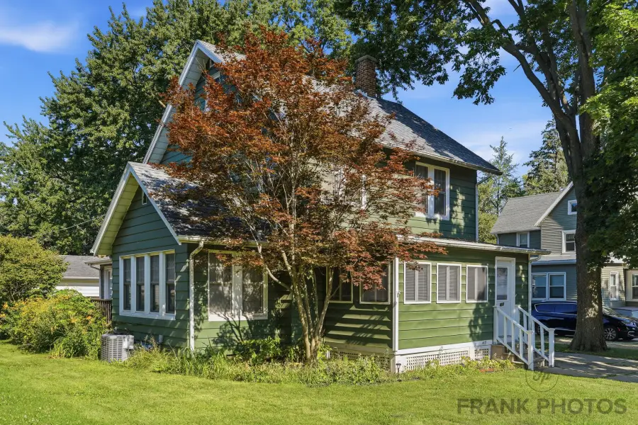 417 2nd Avenue, Dixon, IL 61021 - #3