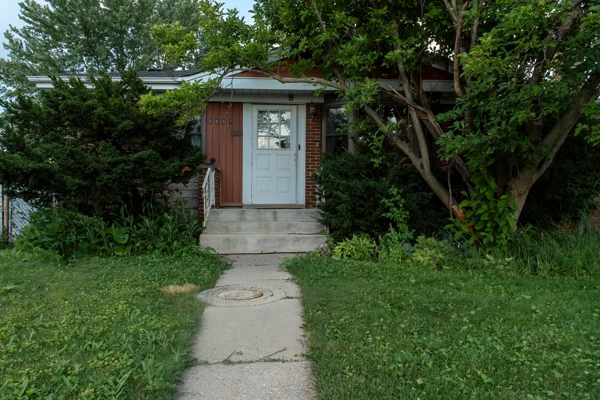 8837 Belleforte Avenue, Morton Grove, IL 60053 - #1