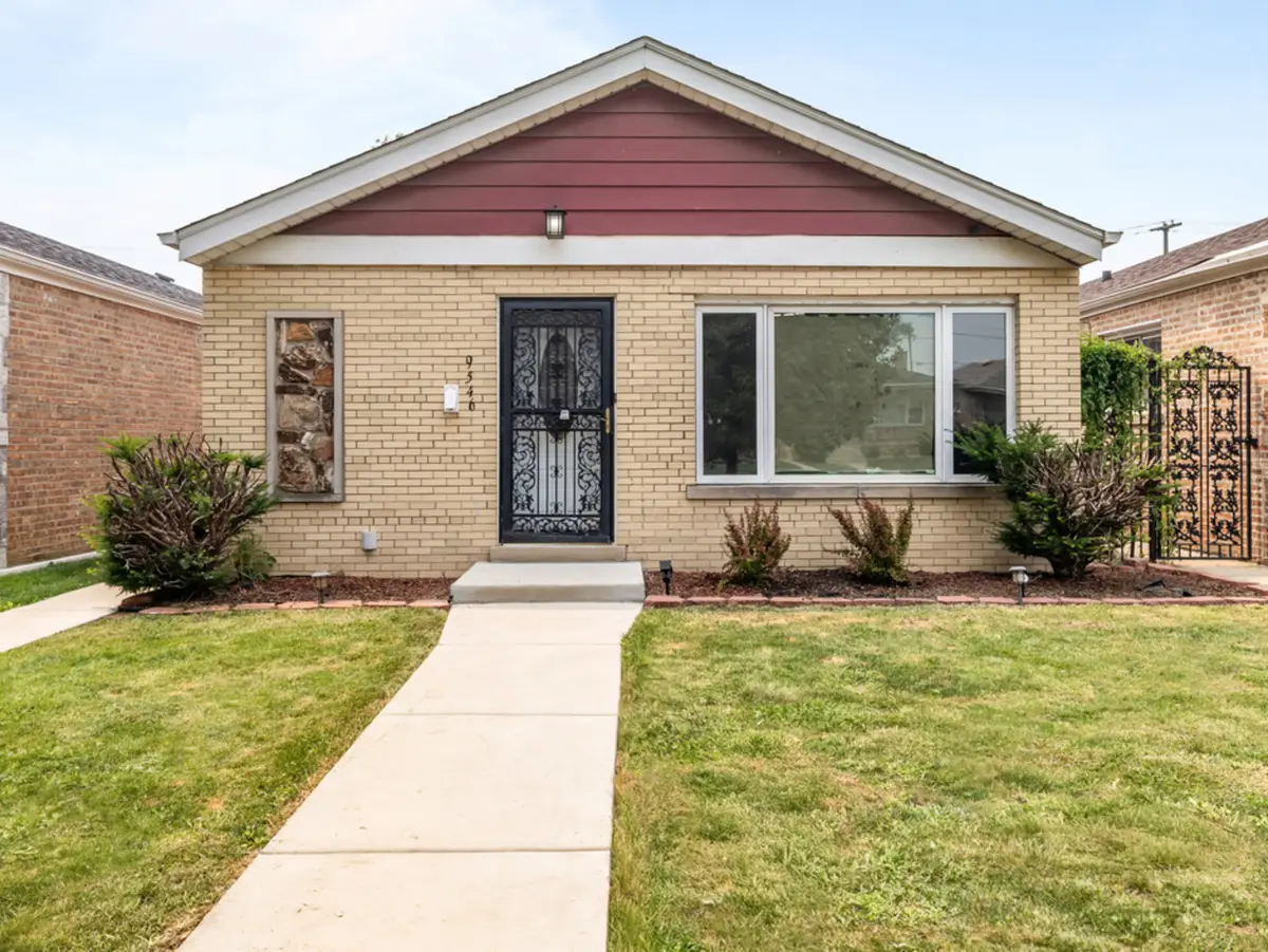 9546 S Emerald Avenue, Chicago, IL 60628 - #1