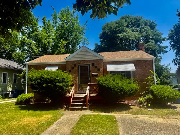 Address Withheld By Seller, Downers Grove, IL 60515