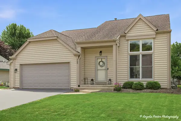 723 Edelweiss Drive, Lake Zurich, IL 60047