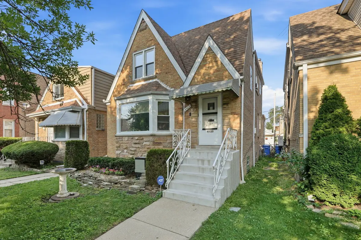 4923 N Mason Avenue, Chicago, IL 60630 - #1