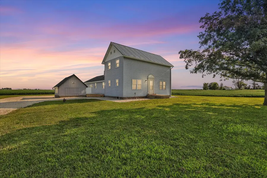 2055 County Road 2500 Road, Thomasboro, IL 61878 - #2