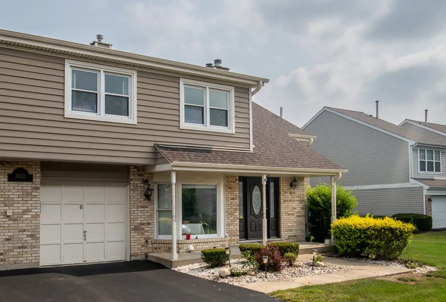 1900 Wisteria Court #6, Naperville, IL 60565 - #3