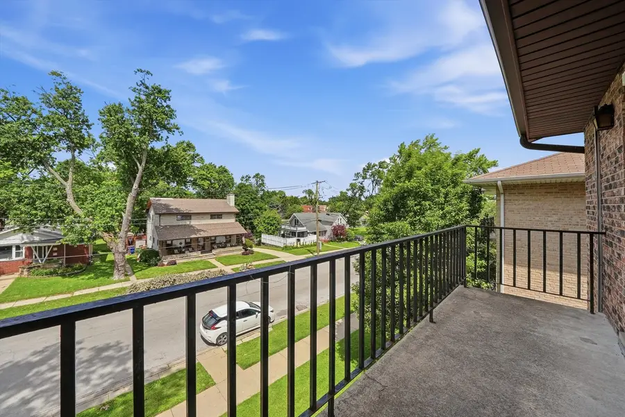 9535 S 54th Avenue #3N, Oak Lawn, IL 60453 - #2