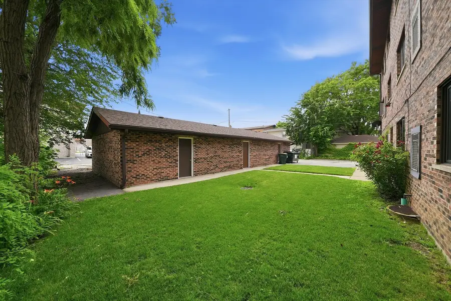 9535 S 54th Avenue #3N, Oak Lawn, IL 60453 - #3