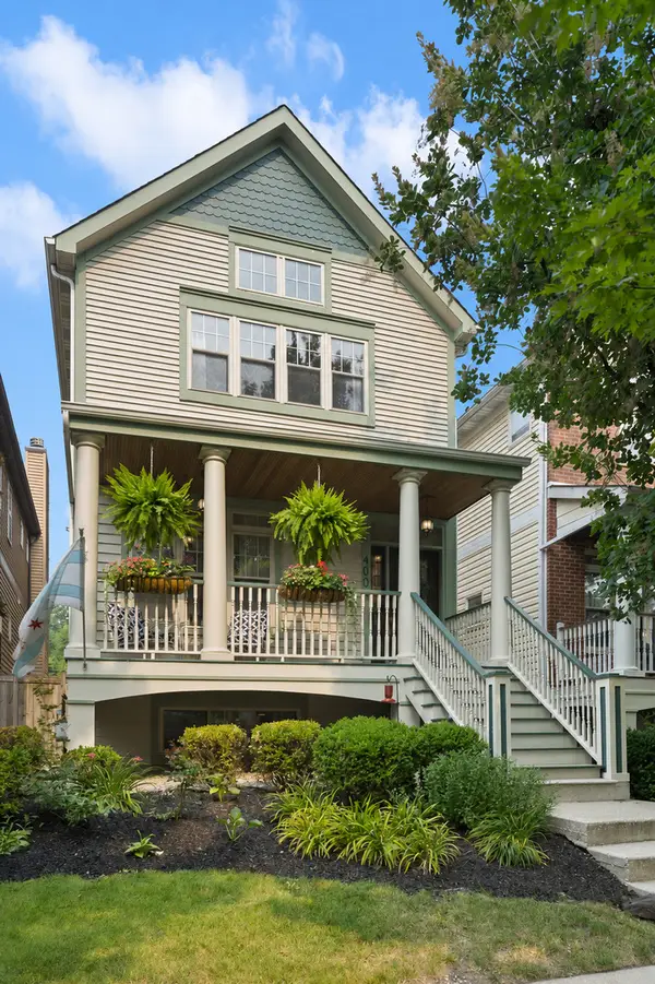 4008 N Kolmar Avenue, Chicago, IL 60641