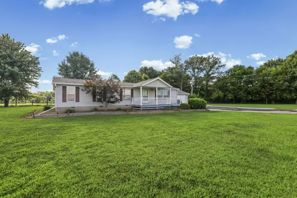 4581 Hotze Road, Salem, IL 62881