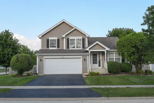 910 Carlyle Drive, New Lenox, IL 60451