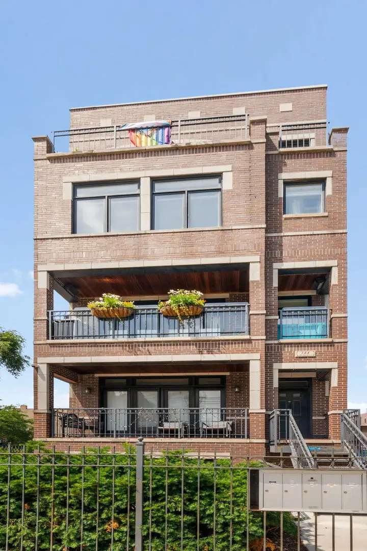 744 W Belmont Avenue #2F, Chicago, IL 60657 - #1
