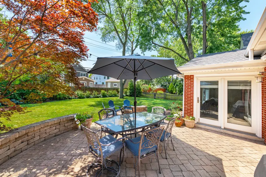 2447 Pick Drive, Glenview, IL 60025 - #2