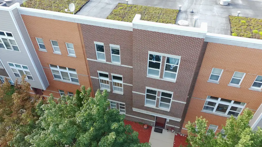 5350 W Hanson Avenue, Chicago, IL 60639 - #2