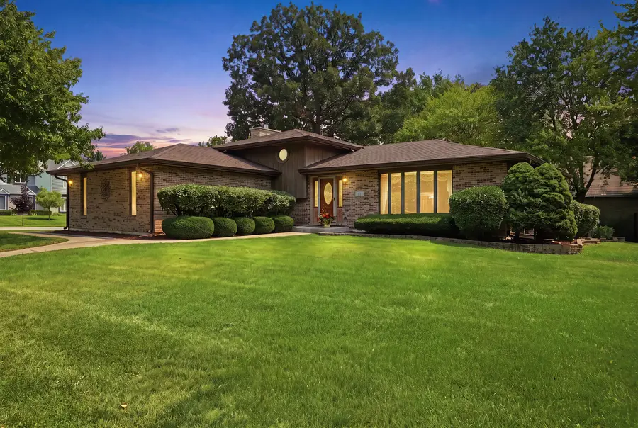 800 Ravinia Drive, Shorewood, IL 60404 - #2