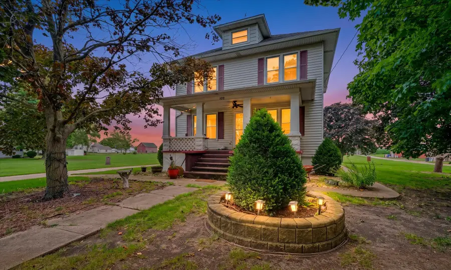 102 N Pine Street, Buckley, IL 60918 - #2