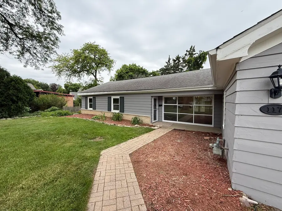 117 E Elm Street, Wheaton, IL 60189 - #2