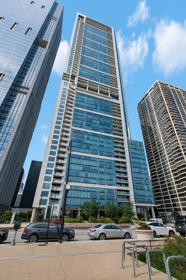 340 E Randolph Street #4906, Chicago, IL 60601 - #1