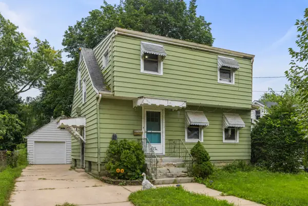 732 Bangs Street, Aurora, IL 60505