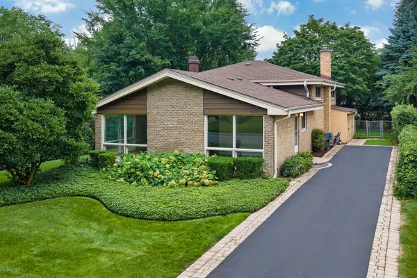 9255 Springfield Avenue, Evanston, IL 60203